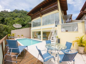 Casa na Serra com área de lazer